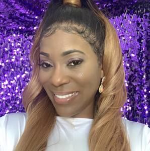 Meet your Posher, Molly